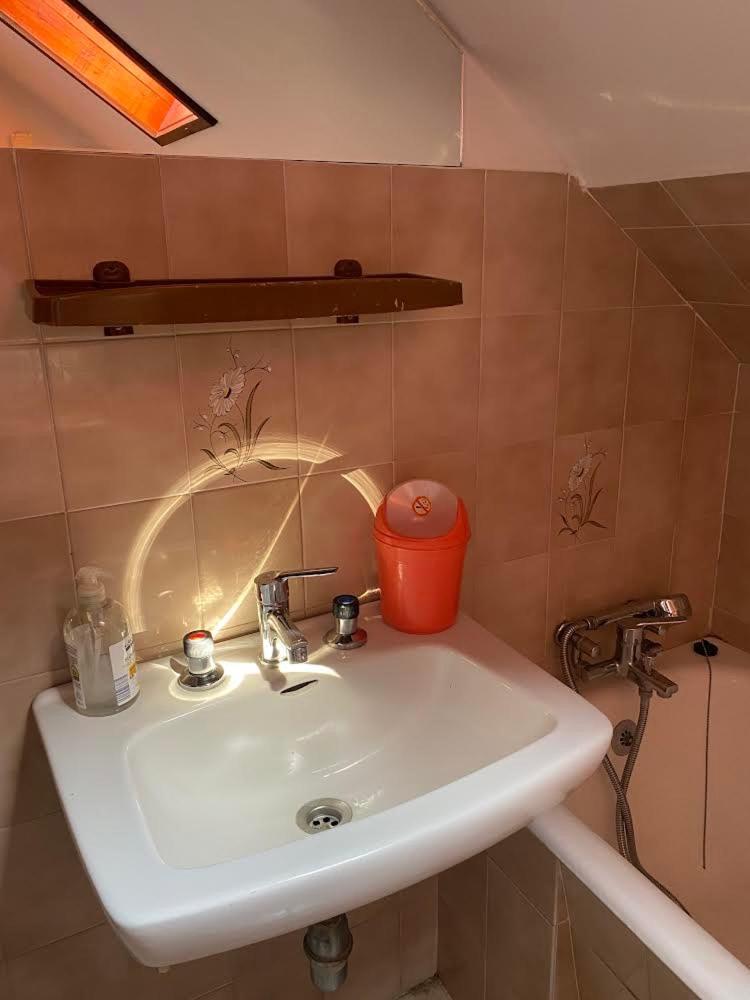 Aradi apartman Siófok Esterno foto