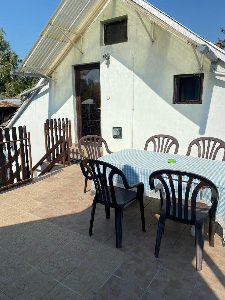 Aradi apartman Siófok Esterno foto