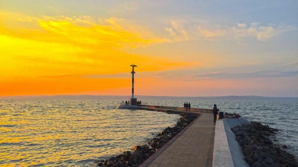 Aradi apartman Siófok Esterno foto